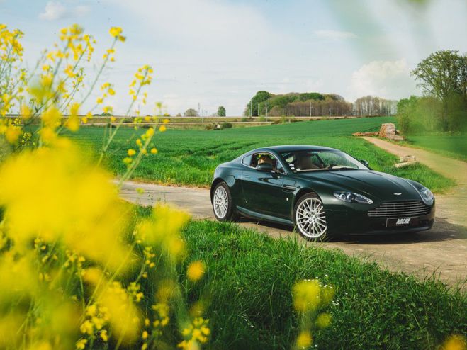 Aston martin V8 Vantage 4.7  de 2010