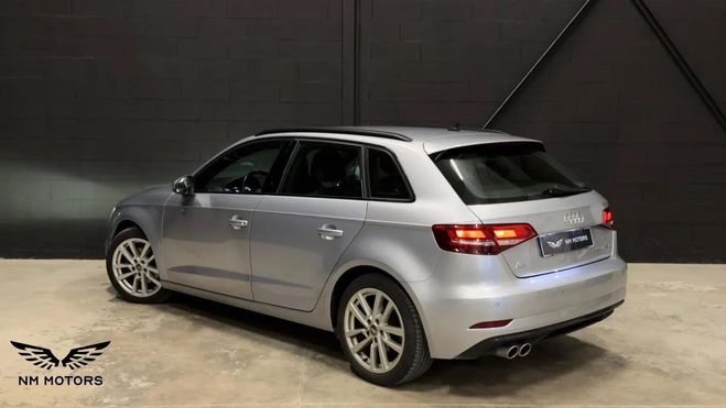 Audi A3 SPORTBACK 35 TFSI 150 CV DESIGN LUXE S-T Gris de 2020