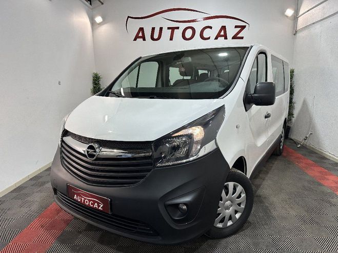 Opel Vivaro COMBI L1 95 ch BVM6  90000KMS  ATTELAGE Blanc de 2019