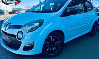  Voir d&eacute;tails -Renault Twingo II 1.2 LEV 16v 75ch Limited eco� &agrave; Saint-Maximin-la-Sainte-Baume (83)