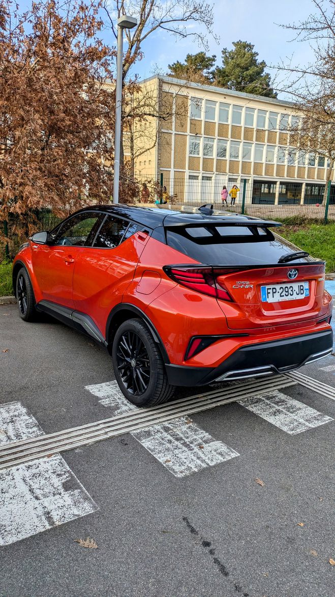 Toyota C HR  Hybride premiere   de 2020