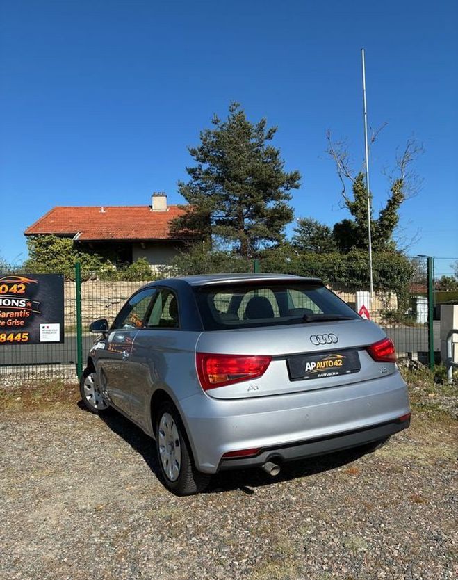 Audi A1 1.4 TDI Ultra 90ch Attraction Gris de 2015