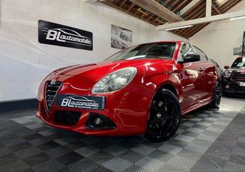  Voir d&eacute;tails -Alfa romeo Giulietta 1750 TBI 240CH QUADRIFOGLIO VERDE Cuir B &agrave; Bondues (59)