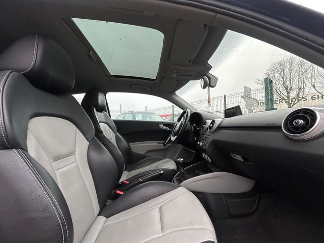 Audi A1 1.6 TDI 105 AMBITION LUXE CUIR PACK BOSE Bleu de 2010