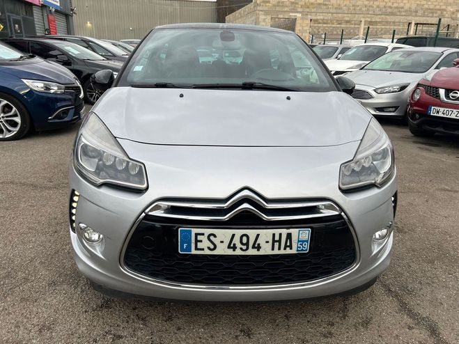 Citroen DS3 (2) 1.6 BLUEHDI 100 CONNECTED CHIC BELLE Gris de 2017