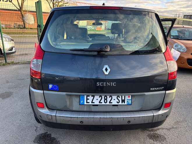 Renault Scenic II (2) 2.0 DCI 150 DYNAMIQUE 114000KM Gris anthracite de 2007