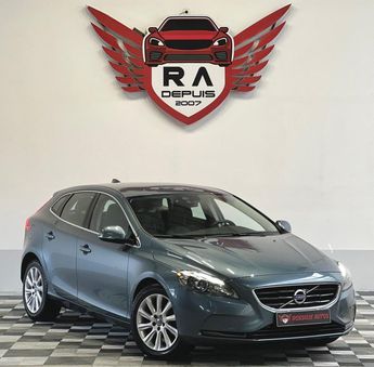  Voir d&eacute;tails -Volvo V40 D2 115CH SUMMUM &agrave; Petite-Rosselle (57)