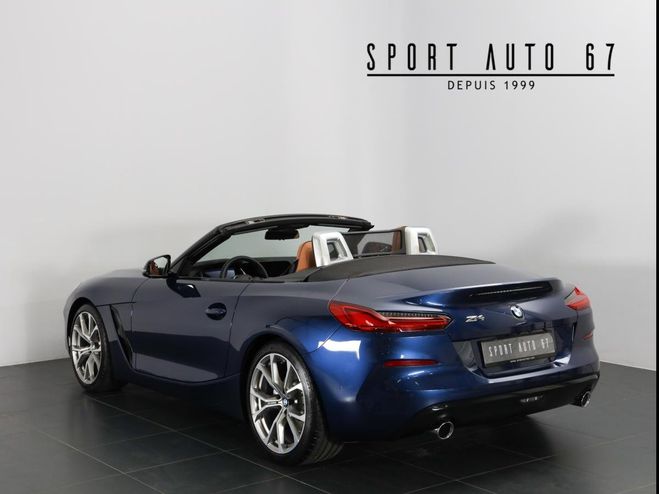BMW Z4 30 I 258 CH 4 cylindres 2.0 L turbo Mediterranblau de 2019