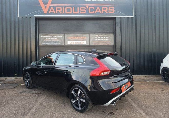 Volvo V40 Cross Country D3 150 CH LUXE Noir de 2018