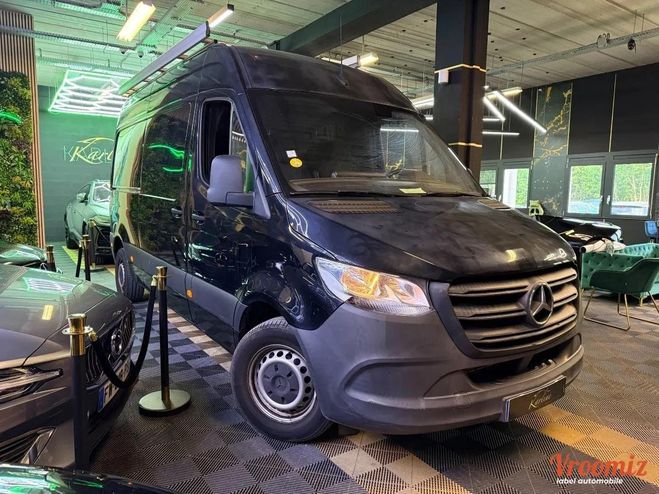 Mercedes Sprinter Vu FOURGON 2.2 211 CDI 115 3T0 37 Noir de 2019