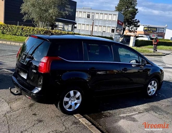 Peugeot 5008 2.0 HDI 150CV ALLURE 7 PLACES TOIT PANO  Noir de 2011