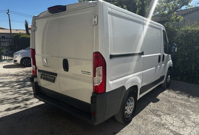 Peugeot Boxer Fg II 330 L1H1 2.0 BlueHDi 110 Premium BLANC de 2017