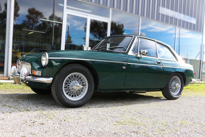 MG MGB GT vert de 1968