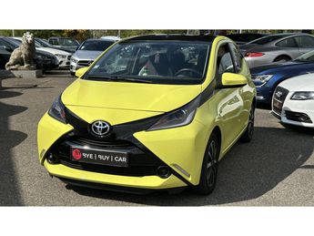  Voir d&eacute;tails -Toyota Aygo 1.0 VVT-i - BV x-shift II x-cite 3 Jaune &agrave; Colmar (68)