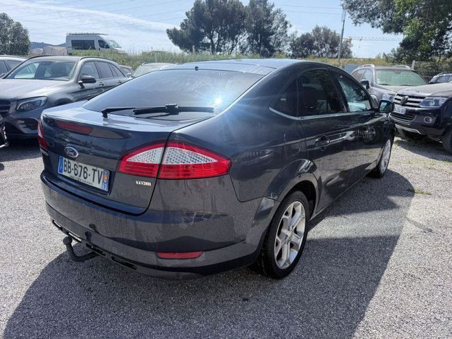 Ford Mondeo 1.8 TDCI 125CH ECONETIC GHIA 5P Gris F de 2010
