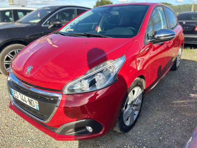 Peugeot 208 Style Rouge de 2017