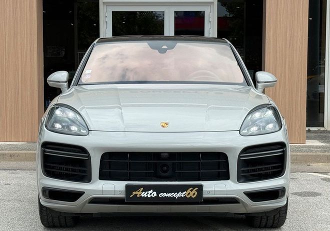 Porsche Cayenne TURBO S COUP� 4.0 V8 BITURBO E-HYBRID 68 Gris de 2019