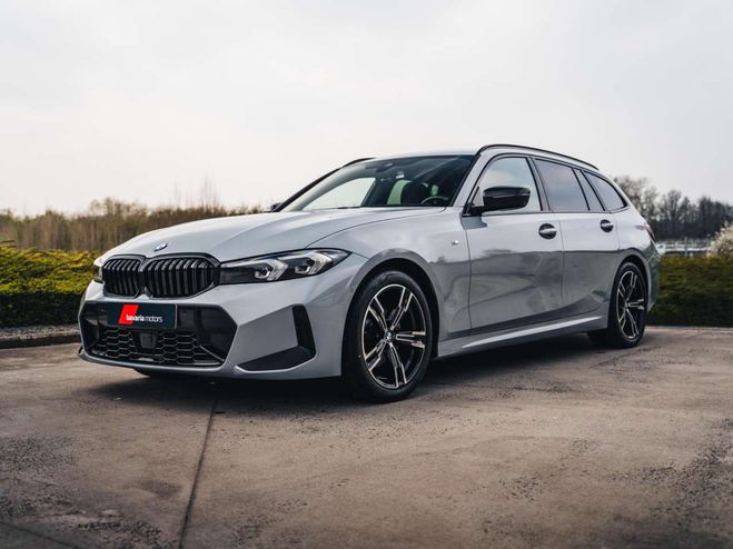 BMW Serie 3 320 Touring MHEV M Pack Shadow Line Gris de 