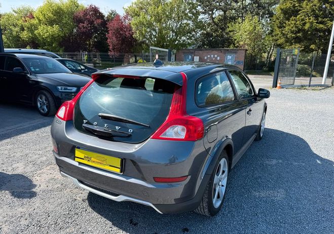 Volvo C30 1l6 diesel 115 chx ��R-Design�� Gris de 2011