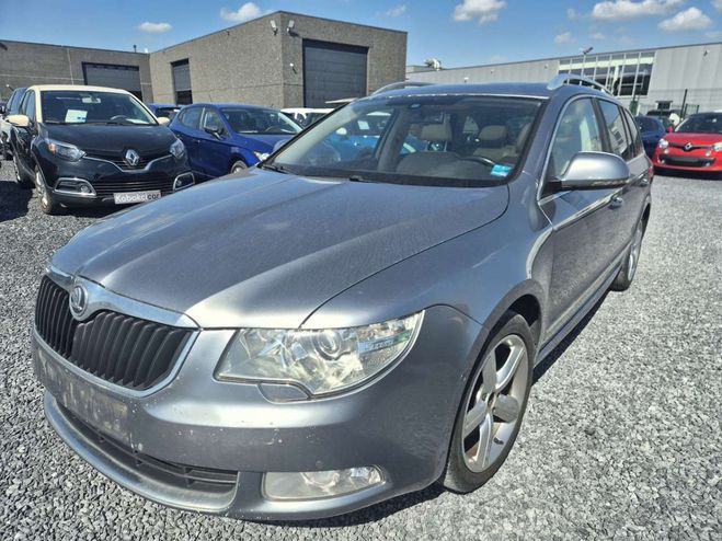 Skoda Superb SW 2.0 CR TDi GTec Elegance DPF Marchand Gris de 