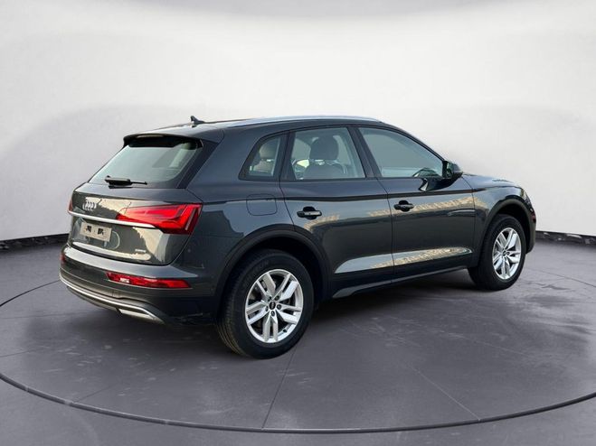 Audi Q5 Quattro 50 TFSI e 299 S-Tronic Design -  Gris Manhattan de 2023