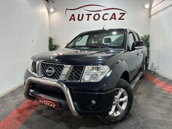  Voir d&eacute;tails -Nissan Navara 2.5 dCi 171ch Double Cab &agrave; Thiers (63)