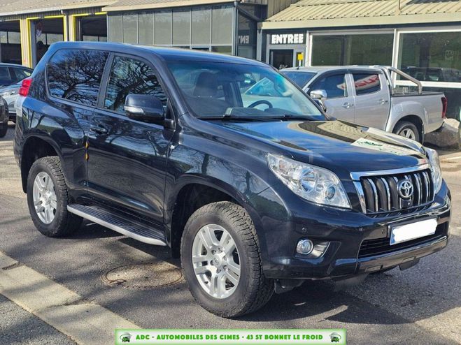 Toyota Land Cruiser (KDJ150) 3.0 D-4D 173 LEGENDE 3P BVA Noir de 2010