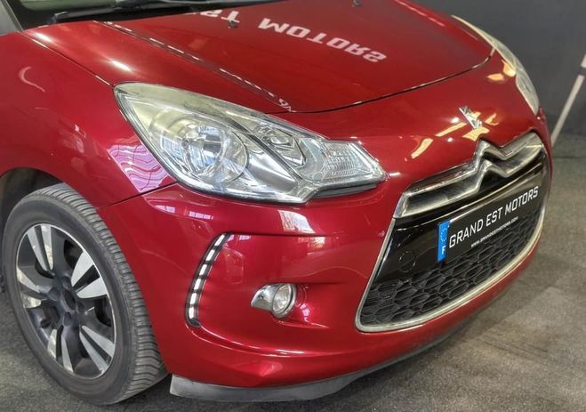 Citroen DS 3 DS3 1.6 HDi 90 BERLINE So Chic GARANTI Rouge de 2011