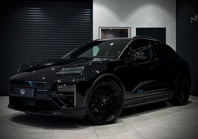 Porsche Macan TURBO 639 CH PACK BLACK SPORTDESIGN OFFR Noir de 2025