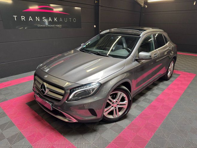 Mercedes Classe GLA CLASSE 180 d Fascination 7-G DCT Gris de 2017