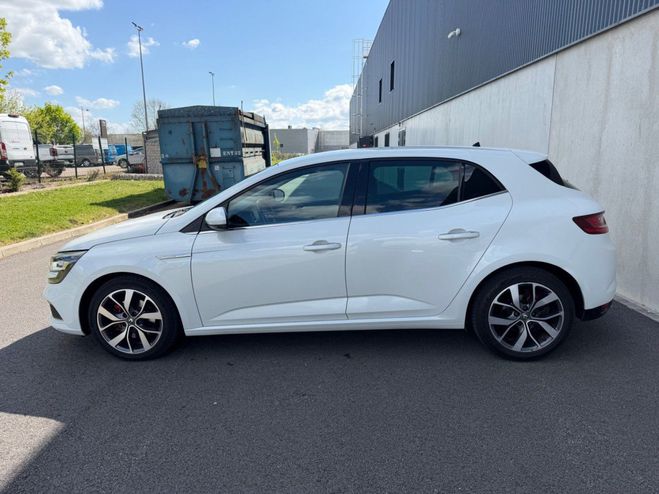 Renault Megane IV BERLINE dCi 130ch Energy Intens - Cam Blanc de 2016