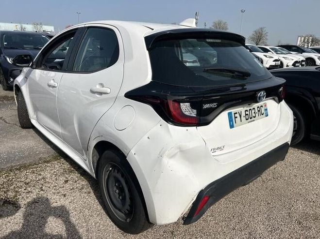 Toyota Yaris Affaires 116h France Business Affaire Blanc de 2021