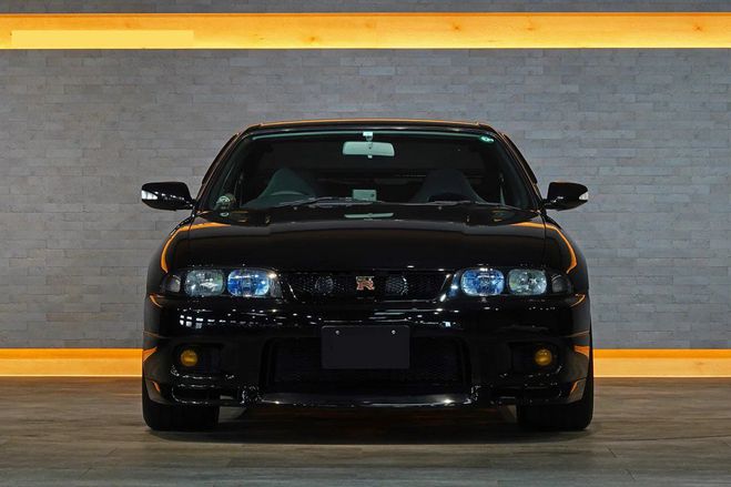 Nissan GT R Skyline R33 GTR base Nismo LMGT4 Noir de 1995