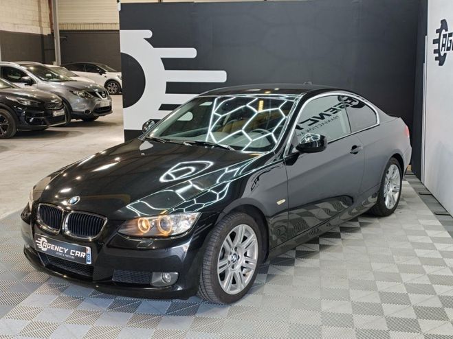 BMW Serie 3 320i Coup� Luxe - BVA E92 - ETAT CONCOUR NOIR de 2010