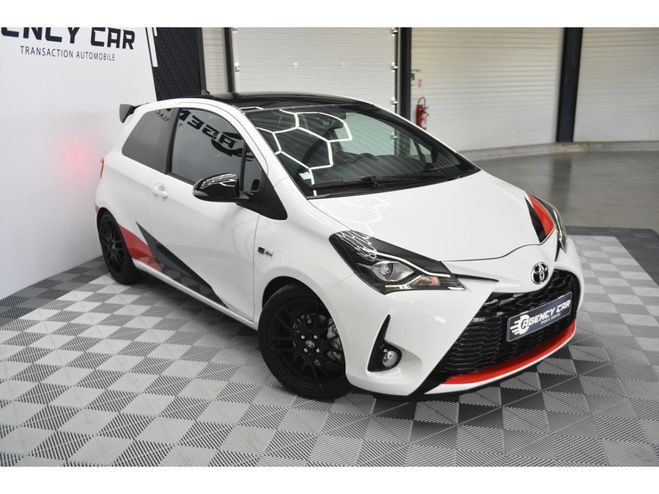 Toyota Yaris GRMN - 212ch - N�205/400 Europe (19 dest BLANC de 2018
