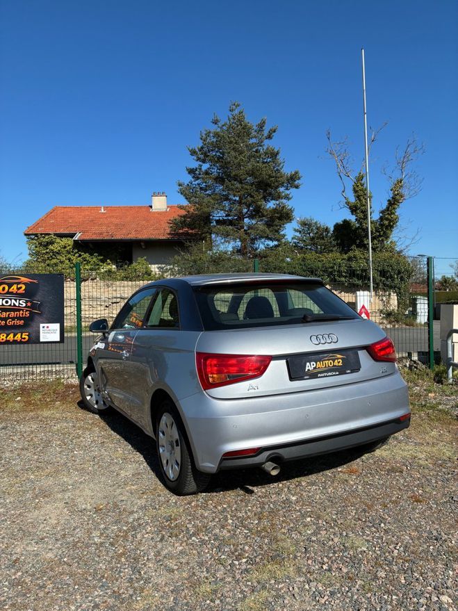 Audi A1 1.4 TDI Ultra 90ch Attraction Gris de 2015