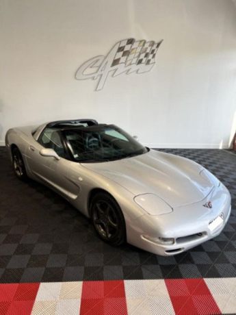  Voir d&eacute;tails -Chevrolet Corvette USA C5 V8 5.7L 344 &agrave; Montceau-les-Mines (71)