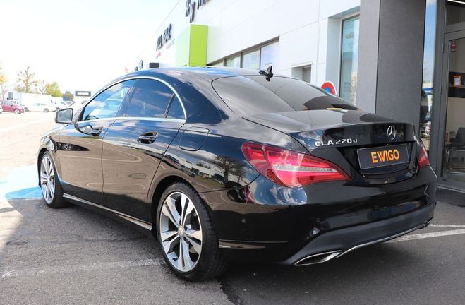 Mercedes Classe CLA Classe coupe 220 cdi 177ch sensation bva Noir de 2017