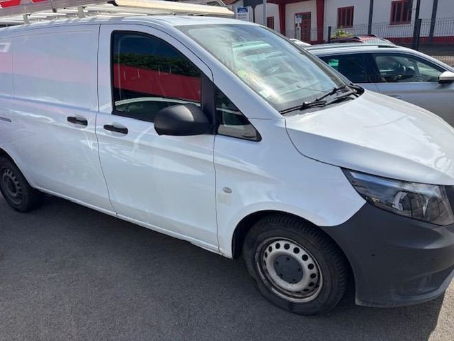 Mercedes Vito 114 CDI Compact Select traction 136 CV blanc de 2019