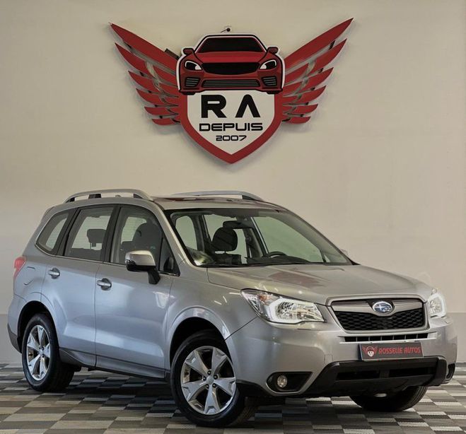 Subaru Forester 2.0D AWD EXCLUSIVE X-MODE 150CH Gris Clair M�tallis� de 2015