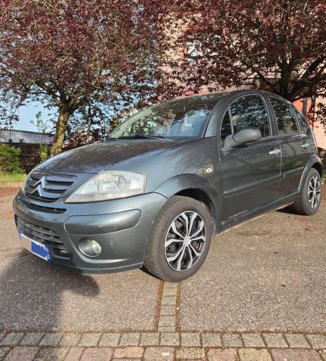 Citroen C3 1,4 hdi 70cv exclusive Vert de 2009