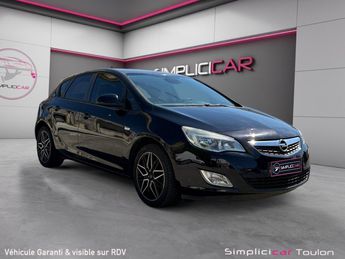  Voir d&eacute;tails -Opel Astra 1.3 CDTI 95cv FAP ecoFLEX Cosmo - Suivi  &agrave;  La Farl�de (83)