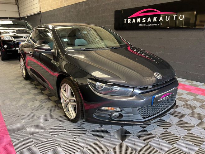 Volkswagen Scirocco 2.0 TDI 140 FAP R-Line - Distribution �  Noir de 2014