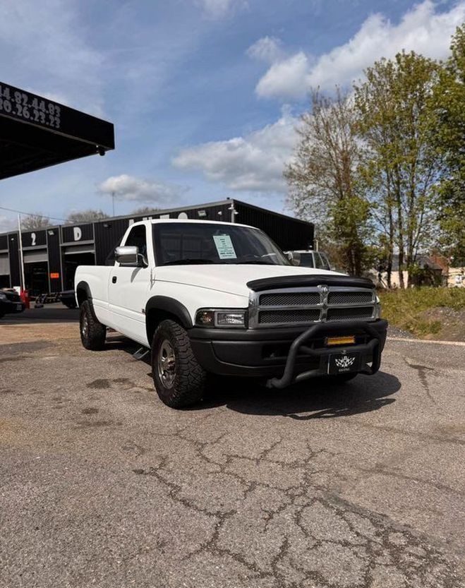 Dodge Ram 1500 single cab 5.2 v8  de 1995