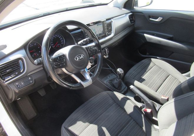 Kia Stonic 1.6 CRDI 115CH ISG ACTIVE BUSINESS EURO6 Blanc de 2020