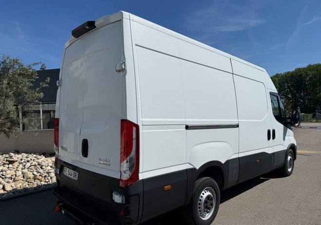 Iveco Daily 15490ht l2h2 35s18 BVA  de 2019