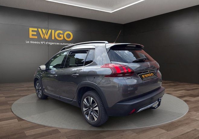 Peugeot 2008 generation-i 1.2 110 active eat bva star Gris de 2019