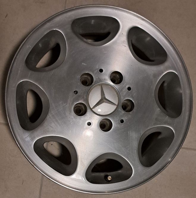 Mercedes 190 D - Confort - BVA  de 1989