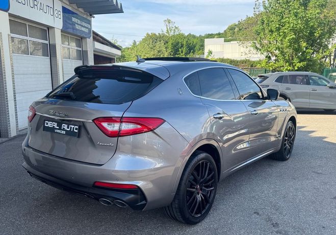 Maserati Levante II 3.0 V6 275ch Diesel GranSport Gris de 2018