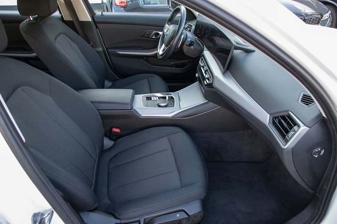 BMW Serie 3 320 e Touring Autom Navi Klima Shitzhzg  Blanc M�tallique de 